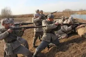 莫辛·纳甘步枪，抗战中也曾经是八路军的装备之一图片