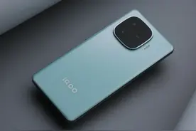 续航屠榜，iQOO Z9 Turbo评测：华星C8屏+6000mAh的骁龙8s Gen 3图片