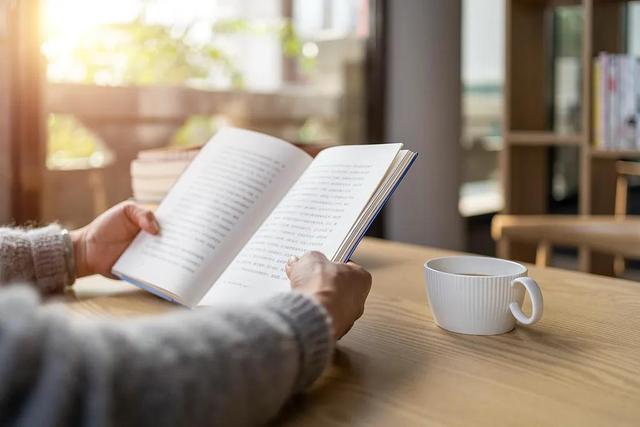 李鸿谷×张越×于冰：让我们一起聊聊阅读这件事