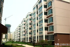 父母把两套房产都给了弟弟，生病住院时，却要求哥哥承担全部开销图片