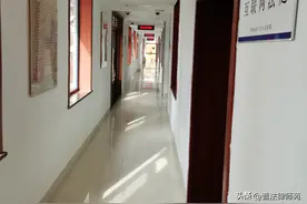 房屋出租以后又抵押，抵押权人能要求承租者搬出该房屋吗？图片