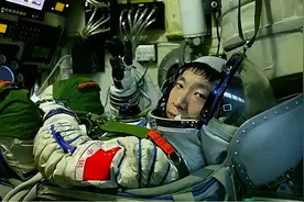 杨利伟在太空听到神秘声音，真是外星人敲门？13年后终于找到答案图片