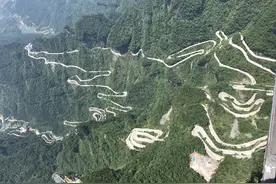 太行山第一险道，全长13公里，老司机经过很紧张，吓跑胆小的人图片