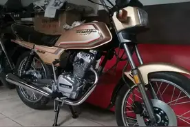 八九十年代，日系摩托车四强中谁是佼佼者？用实力告诉你答案图片