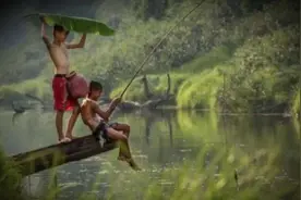 童年趣事之“捞鱼”图片