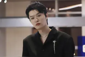 25岁网红患甲状腺癌！癌细胞恐向淋巴扩散，经常熬夜每天心情不好图片