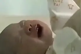 2016年医学奇迹：用冷冻12年的胚胎诞生健康宝宝，那是母爱的唤醒图片