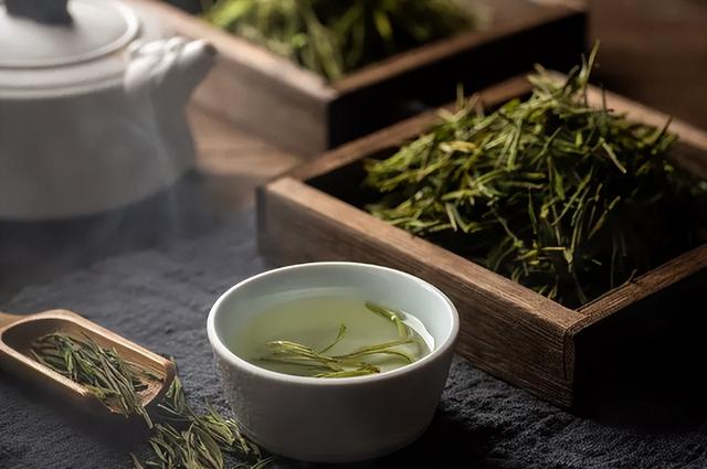 浜鸿繃50宀佸悗锛岀敓娲讳腑鑻ヨ兘鍋氬埌鈥?璐?涓嶈椽鈥濓紝韬綋鍋ュ悍鑰佹潵瀹? onerror=