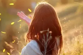 男人不联系你的时候，别去找他，你只需要做好一件事图片
