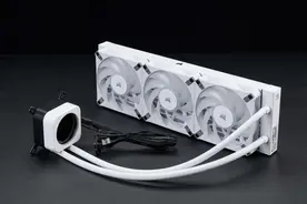 LCD屏带来更高颜值，美商海盗船iCUE H150i ELITE LCD XT水冷散热器测评图片