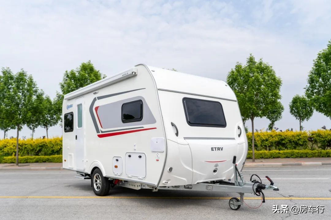 爱旅490拖挂房车_干湿分离房车设计_国产拖挂式房车那家强
