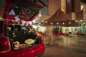 成都香格里拉万圣MINI后备箱集市奇袭，惬享花园限定集市、城市露营、DJ音乐秀图片