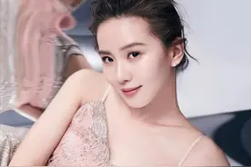 婚后八年的刘诗诗，摘下“面具”后，有着怎样的故事图片