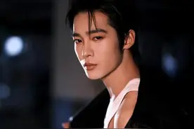 于适截胡王一博《红海行动2》，在电影圈后来居上图片