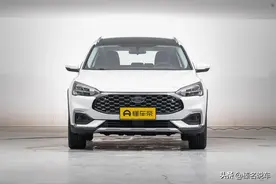 福特福克斯猎装车，15.38万的旅行车败给了三缸发动机图片