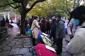 打卡杭州万松书院，偶遇周六相亲角，书院成了相亲之地，有缘了图片