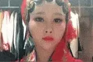 神回复：相声演员于谦先生因公务繁忙引发烟瘾抽烟，57秒抽完一根图片