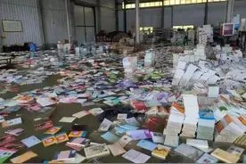 暴雨导致快递网点、库房被淹，货损谁来埋单？图片
