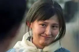 明星引导粉丝的重要，热依扎挂素人恩怨不断，肖战因粉丝吃尽苦头图片