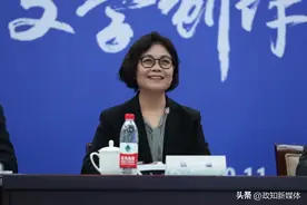 铁凝多了一个新身份图片
