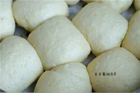 馒头不蓬松？试试加点它！细腻柔软香味浓，比白面馒头滋润图片