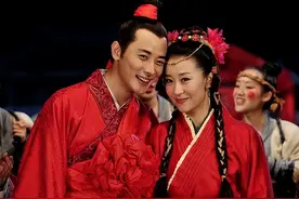 苗圃拒绝王大治和罗晋，嫁大19岁的富豪：我找到和我父亲同样的人图片