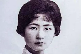 林徽因先生对建筑的热爱：卧榻在床仍设计国徽，最终赢得满堂喝彩图片