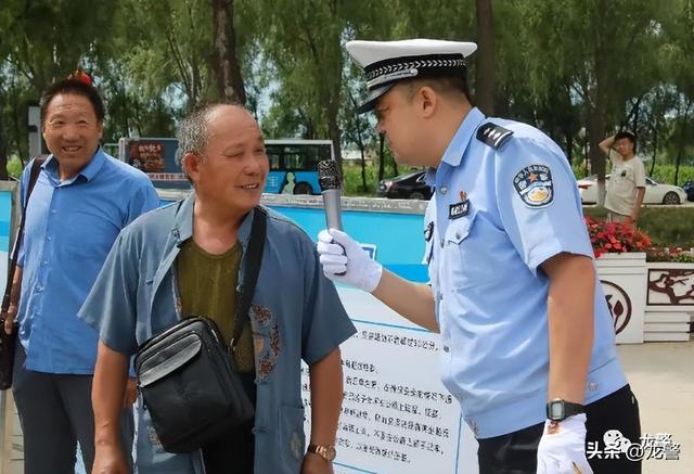 【道路交通安全整治年】大庆公安联合多部门开展交通文明创建主题宣传活动