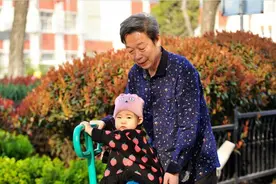 到底是姥姥亲还是奶奶亲？真实数据太扎心，网友直呼：这就是现实图片