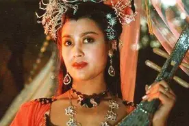 孙悟空知道蝎子精的克星，为何不自己变大公鸡，反而去找昴日星官图片