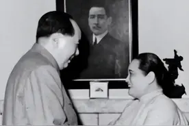 宋庆龄迟迟不肯动身参加开国大典：提出3个条件，毛主席如何回复图片