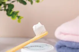 牙膏顾客满意度最新排名：舒克第9，两面针第8，好来排第3！图片