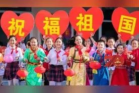 四川从悲壮走向豪迈图片