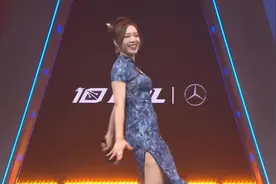 从LPL主持一姐，到万人嘲讽唾弃，余霜是怎么把自己口碑毁掉的？图片