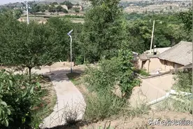 在xx平台，我举报一些网友违规发布不良作品，侵犯个人权利的范本图片