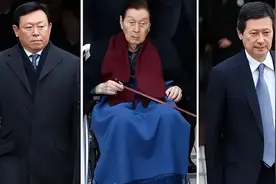 韩国财阀辛格浩：二婚入赘日本战犯家族，89岁和儿子共享26岁女星图片