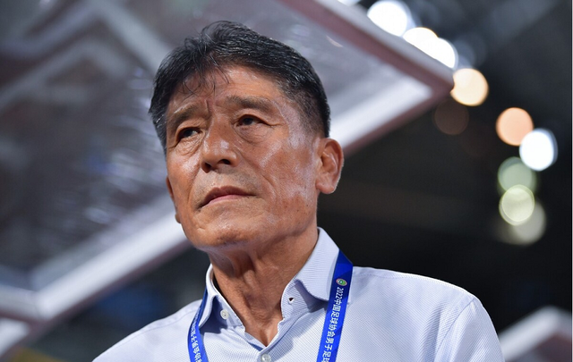 郑达伦(昔日深圳队主力) - 常德体育网