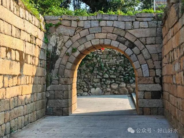 诏安行 // 陈清东