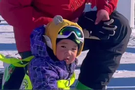 视频|萌娃来滑雪 被你可爱到了！图片
