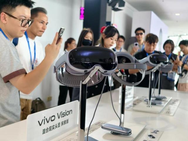 vivo Vision：MR的“轻”革命