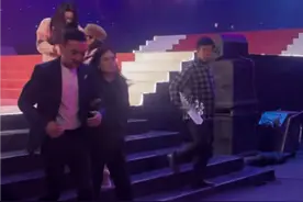 央视尼格买提新恋情疑曝光， 身高不到158cm， 不如前妻？图片