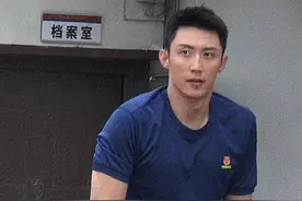 黄景瑜又一军旅剧来袭，再演硬汉军人，搭档95后实力小花图片