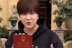 网红白冰停更24天！KTV诱惑女子喝酒被拘留？真相来了！图片