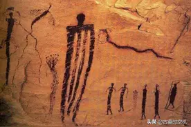 隐秘山洞出现一万年前“飞机岩画”，外星文明真的存在？真相来了图片