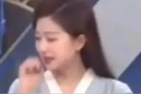 辽宁台女主持因9岁男孩遇害，直播中情绪失控，哽咽落泪忙道歉图片