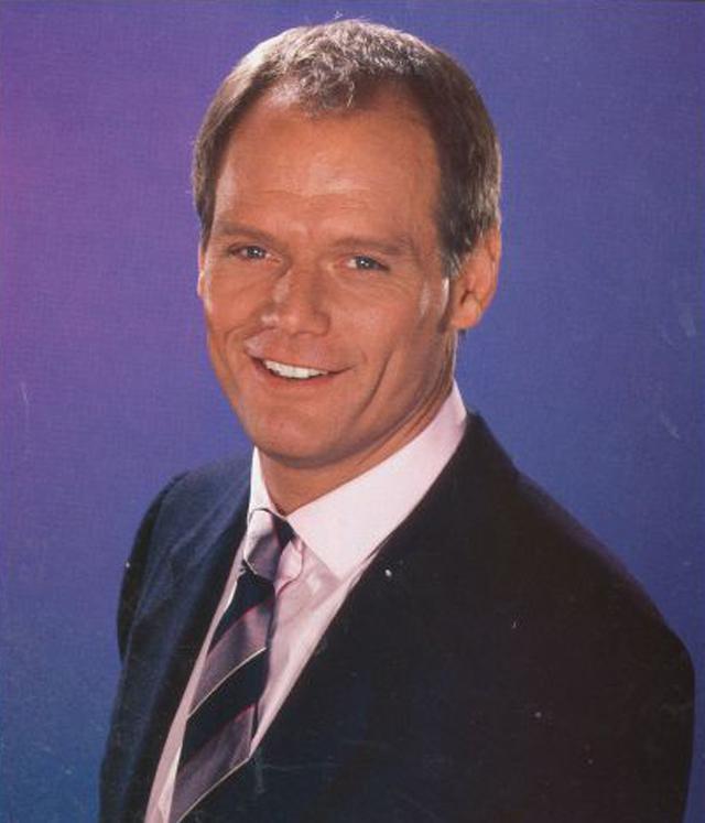 神探亨特张演员表,《神探亨特》39年:"亨特"77岁变帅了,女主角67岁依