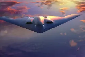 日本自作自受！中国两架轰炸机在琉球上空飞行，对日强力回应！图片