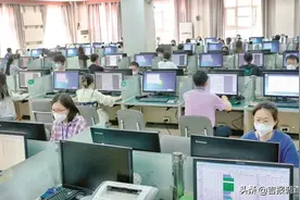 吉林省高考阅卷评卷工作正有序进行图片