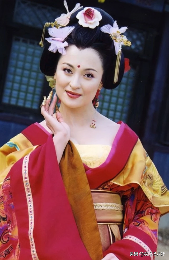 看了沈梦辰演的杨贵妃,才知道另外7版的杨贵妃有多惊艳