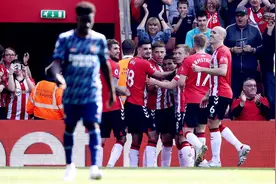 英超-阿森纳0-1南安普顿 遭遇三连败 少赛一场距前四3分图片